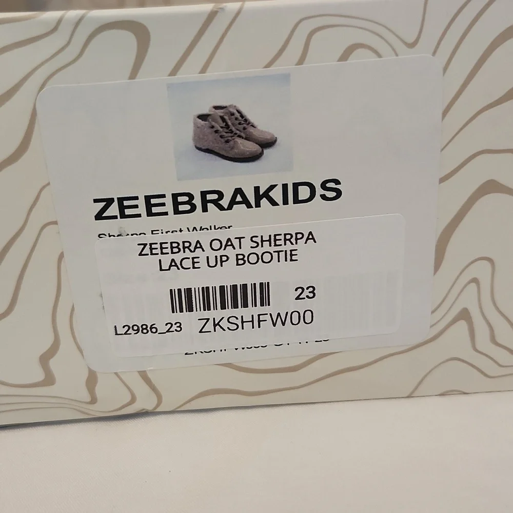 Stylish Tan Kids Boots Sherpa